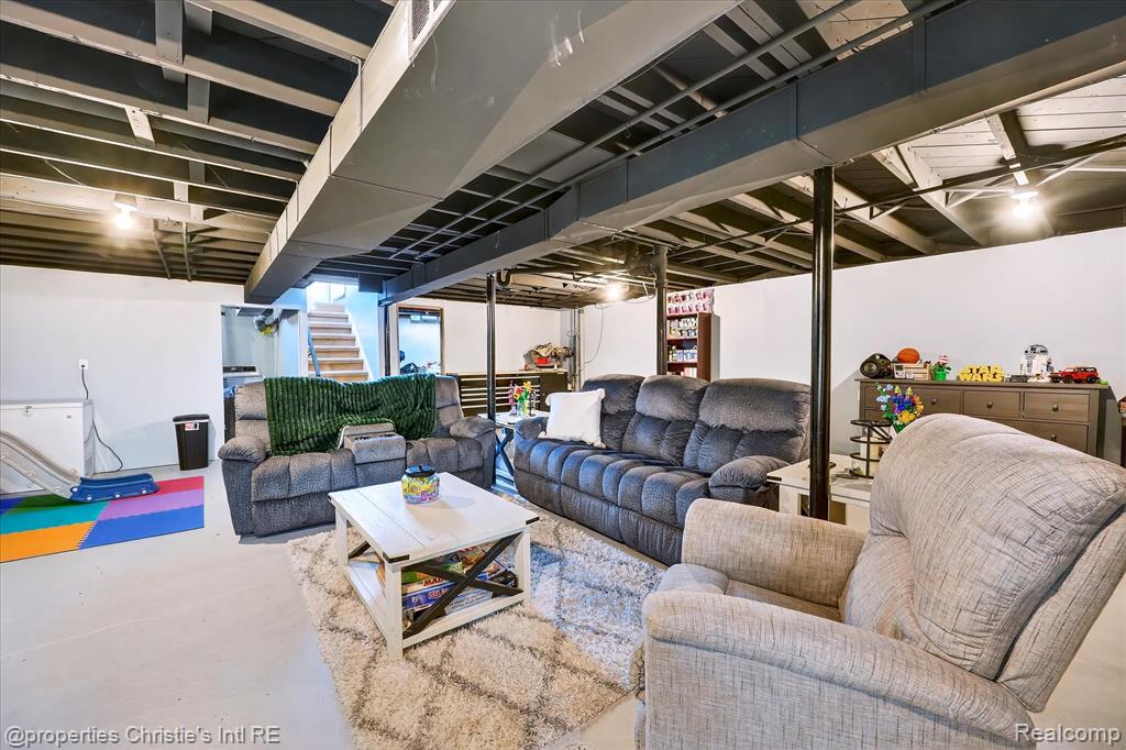 34504 Stellwagen Street, Wayne, MI, 48184