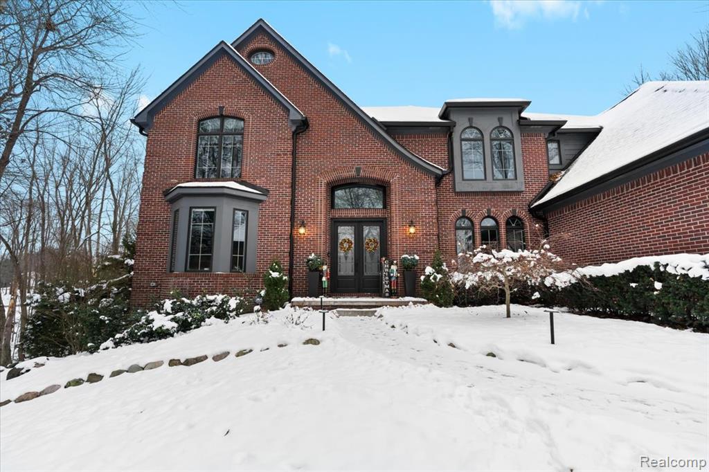 9050 Cascade Drive, South Lyon, MI 48178 — Photo 2