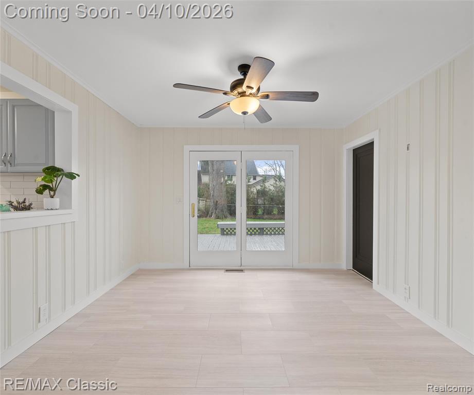 9083 Pittsfield Street, Commerce Twp, MI 48382 — Photo 8