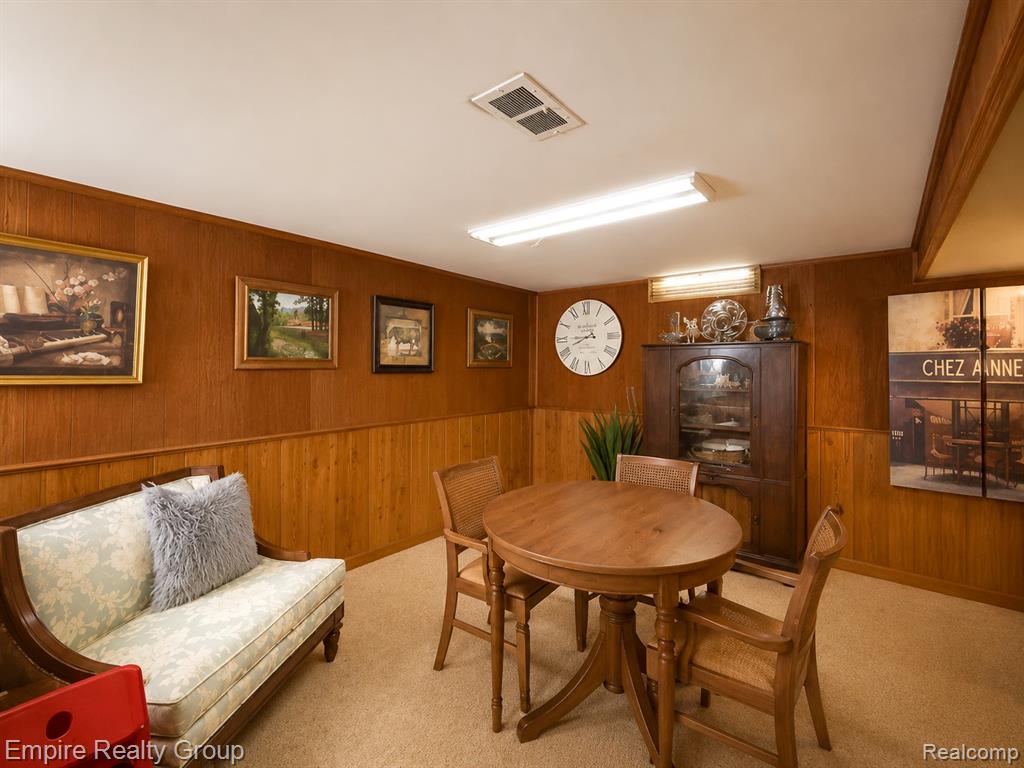 17300 Buckingham Avenue, Beverly Hills, MI 48025 — Photo 18