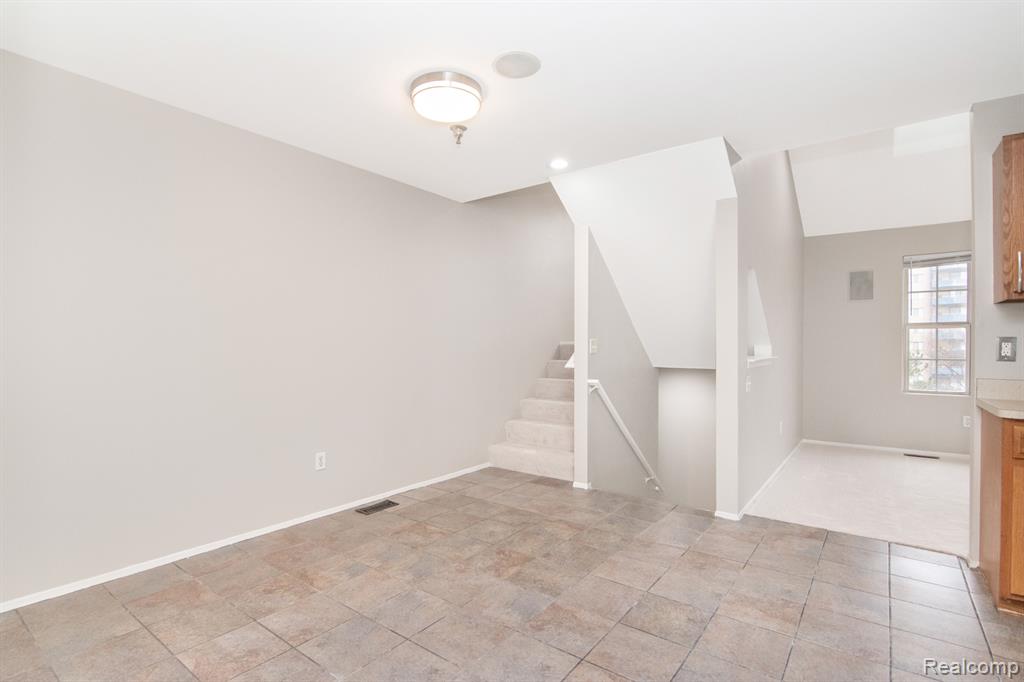 23250 POPLAR Drive, Southfield, MI 48075 — Photo 16
