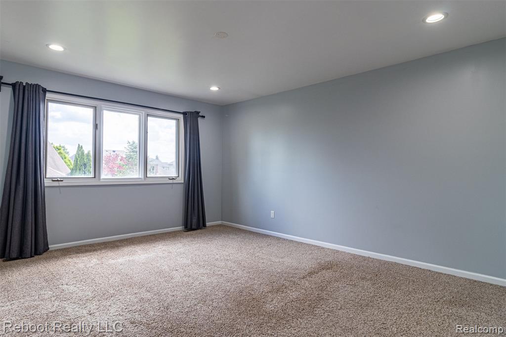 21294 Ascot Drive, Macomb, MI 48044 — Photo 51