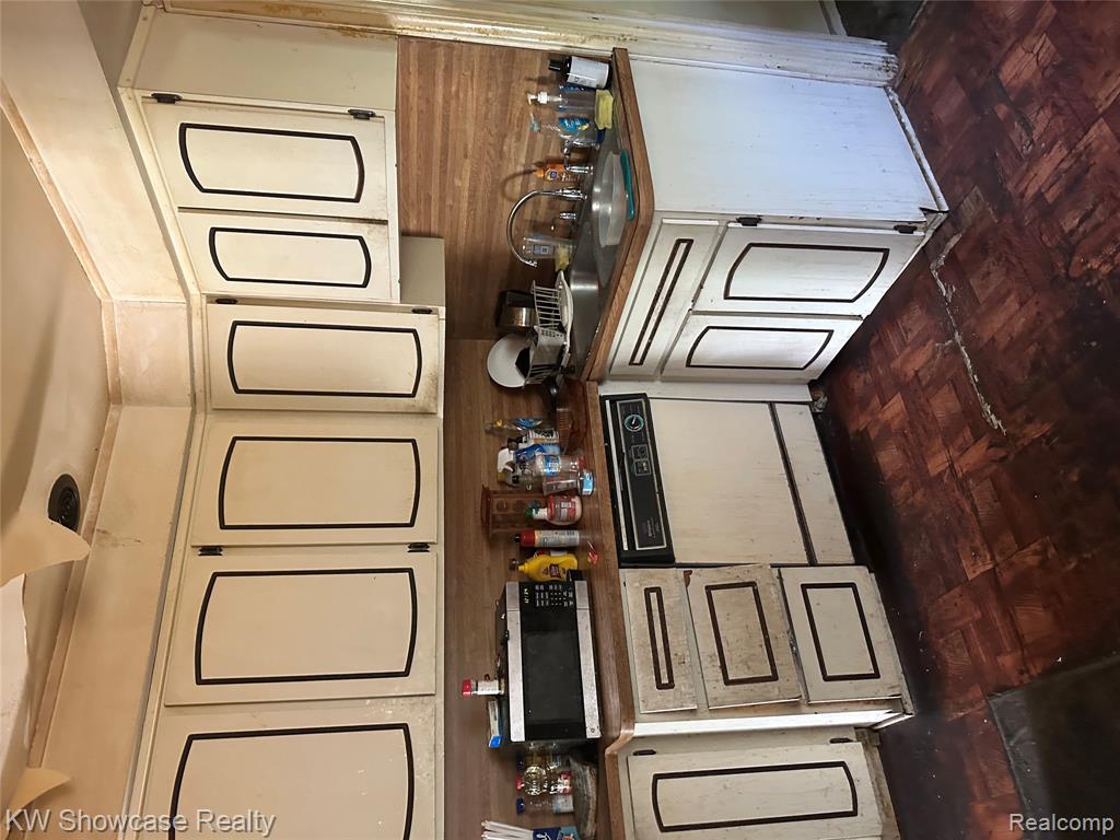 9528 Westwood Street, Detroit, MI 48228 — Photo 3