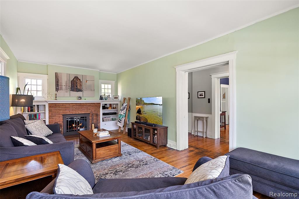 867 Edison Street, Detroit, MI 48202 — Photo 7