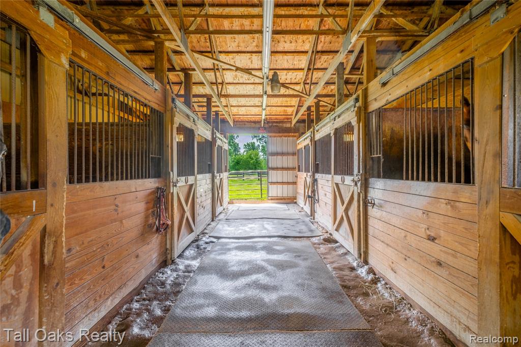 79330 Capac Road, Armada, MI — Photo 12