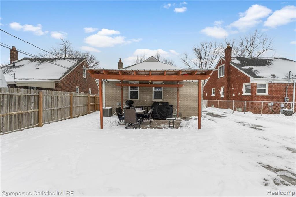 916 Harrison Boulevard, Lincoln Park, MI 48146 — Photo 22