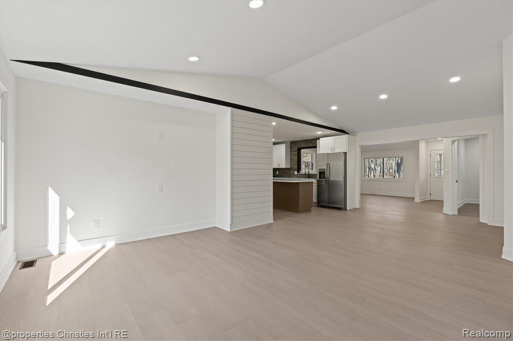 38590 Superior Street, Romulus, MI 48174 — Photo 5