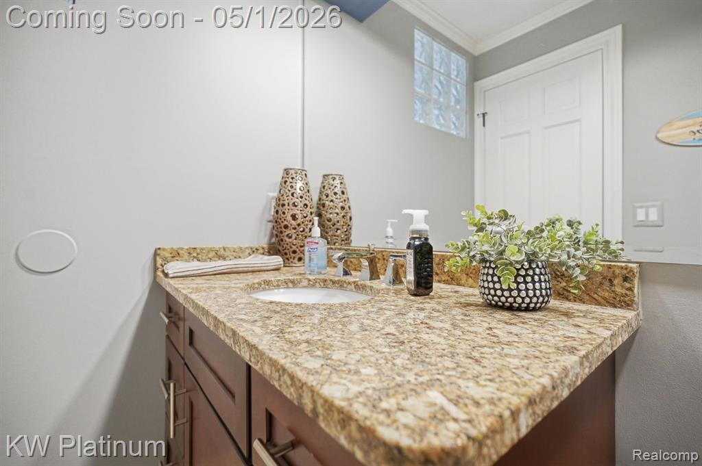 2739 Riverside Drive, Port Huron, MI 48060 — Photo 24