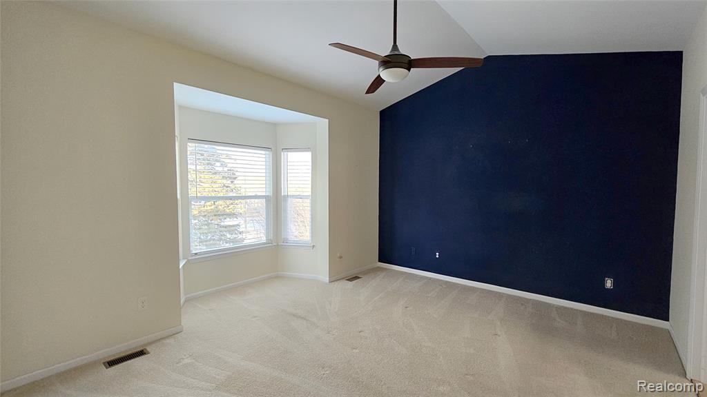 3059 Bridgewater Road, Auburn Hills, MI 48326 — Photo 15