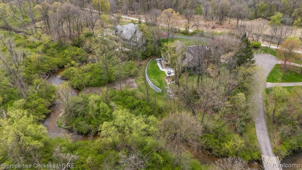 1071 Woodbridge Lane, Rochester, MI 48306 — Photo 72