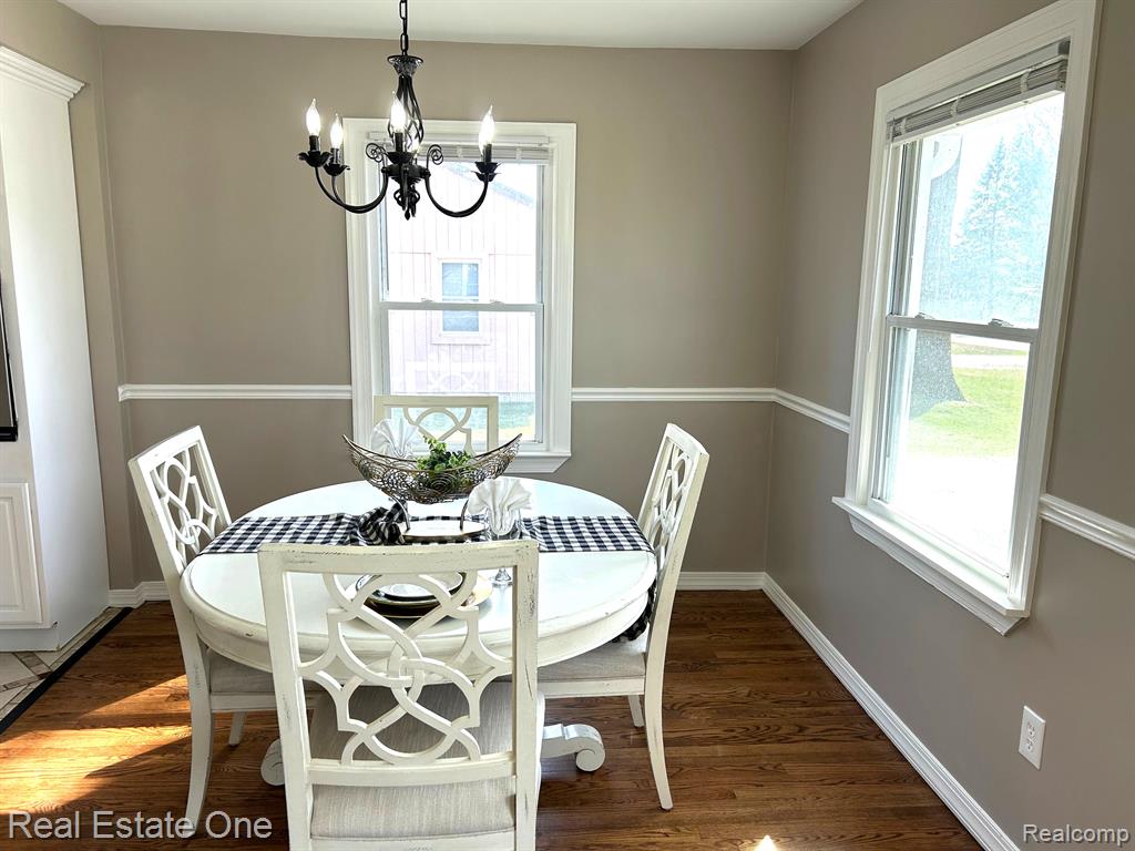 851 MARENGO Drive, Troy, MI 48085 — Photo 8