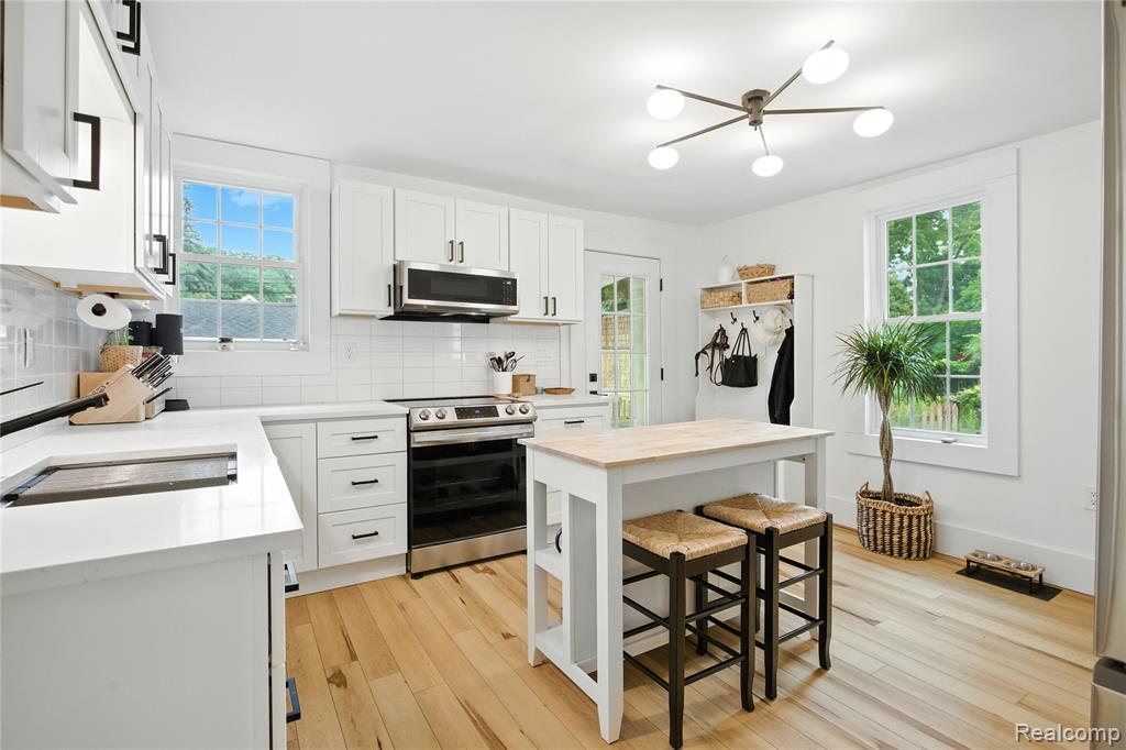 526 Notre Dame Street, Grosse Pointe, MI 48230 — Photo 15