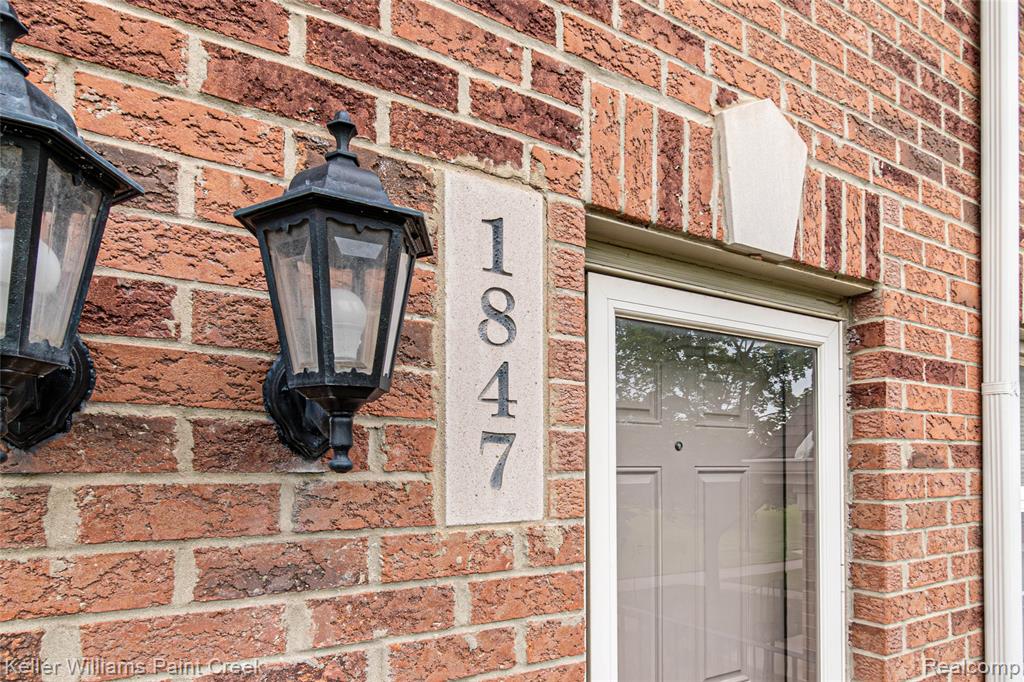 1847 Campau Farms Circle, Detroit, MI 48207 — Photo 48
