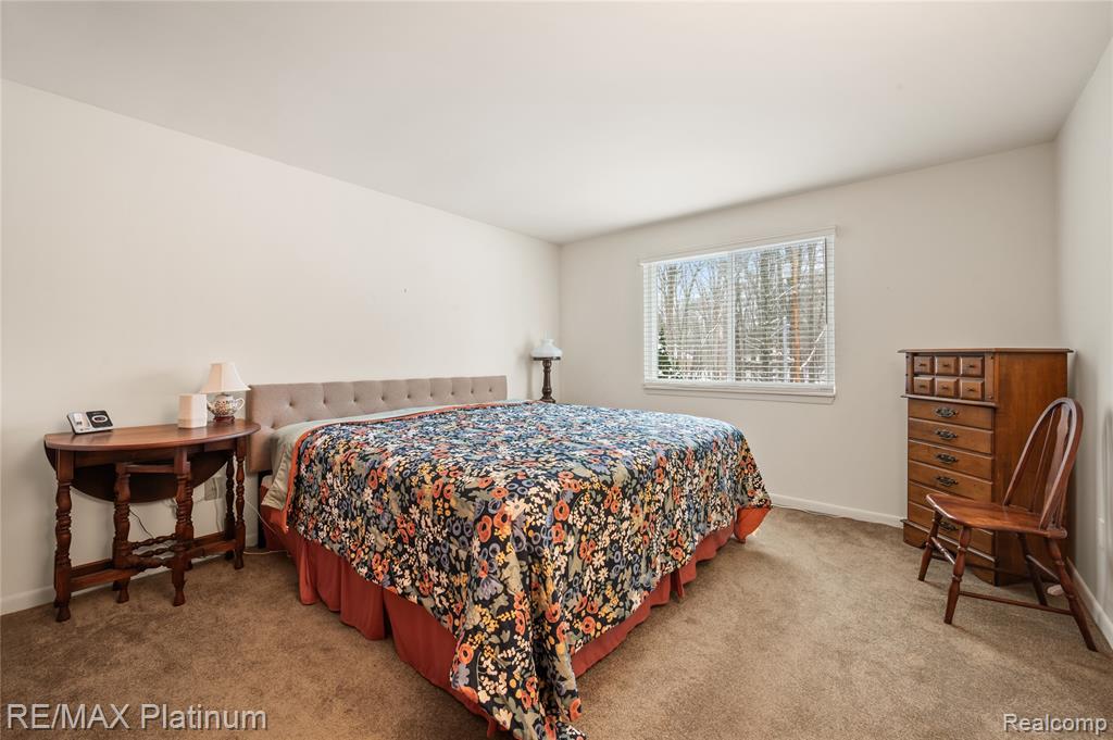 839 Harlequin Court, Highland, MI — Photo 29