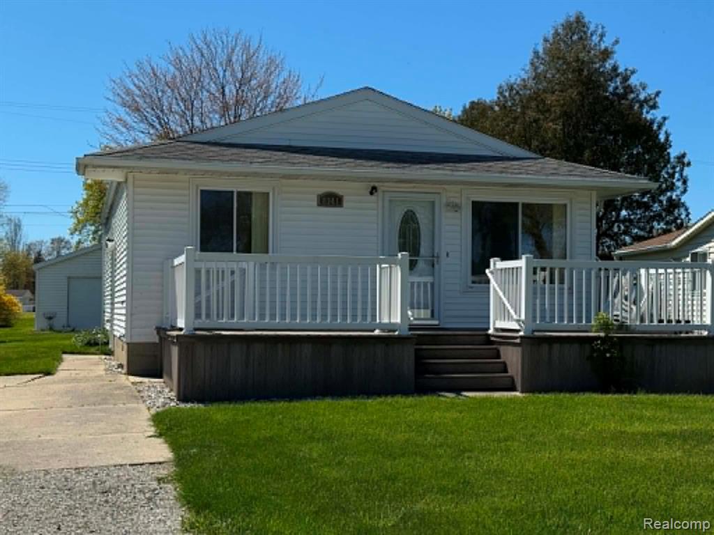8541 Adams Street, Port Austin, MI 48467