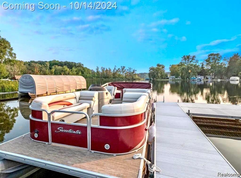 11765 PATTERSON LAKE Drive, Pinckney, MI 48169 — Photo 15