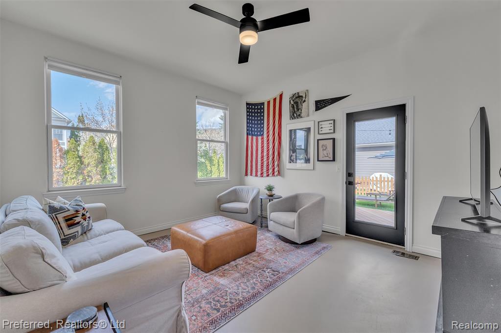 50026 Jackson Lane, Canton, MI 48188 — Photo 29