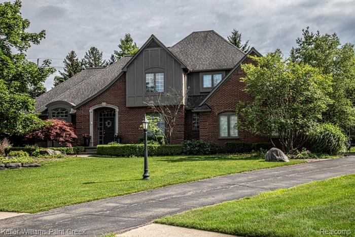 4853 Goodison Place Drive, Rochester, MI 48306 — front exterior