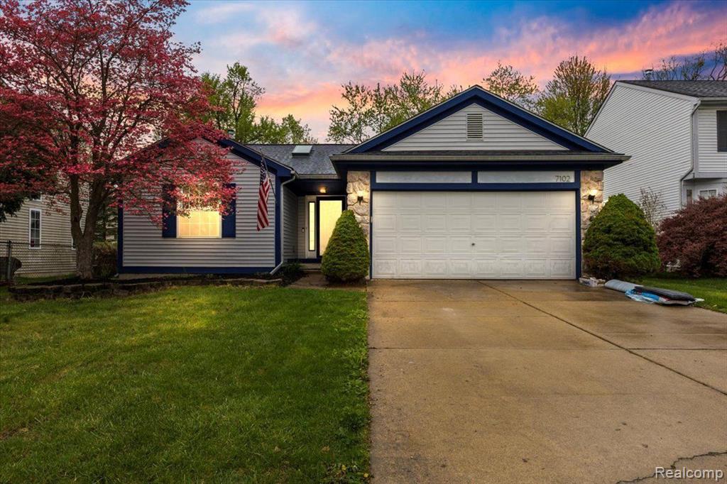 7102 MISSION HILLS Drive, Ypsilanti, MI 48197 — Photo 2