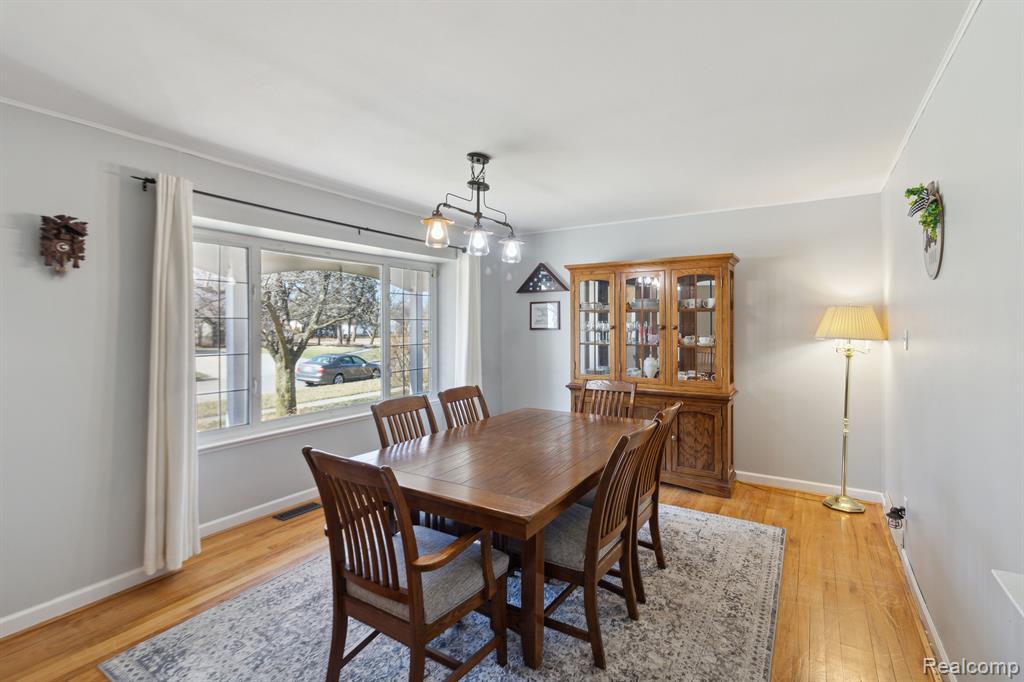 8612 PALOMINO Drive, Commerce Twp, MI 48382 — Photo 3