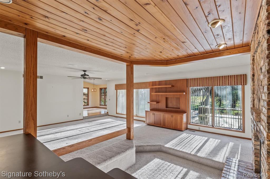 6571 Deer Ridge Drive, Clarkston, MI 48348 — Photo 7