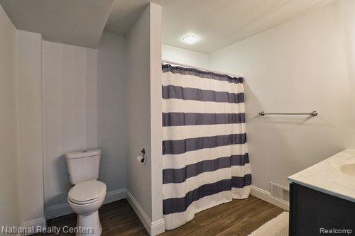 8819 LAGOON Drive, Brighton, MI 48116 — Photo 26