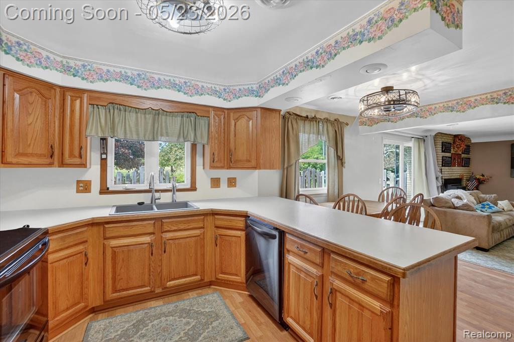 7358 Morrish Road, Swartz Creek, MI 48473 — Photo 10