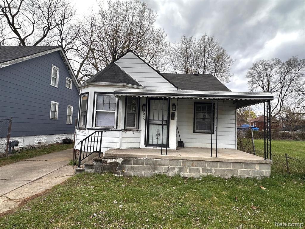 9577 WOODMONT Avenue, Detroit, MI 48227 — front exterior