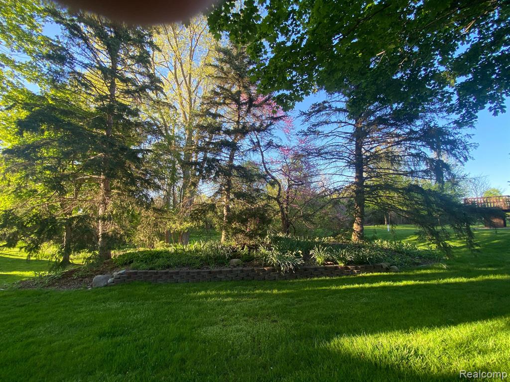 675 Applegate Lane, 4, Grand Blanc, MI 48439 — Photo 31