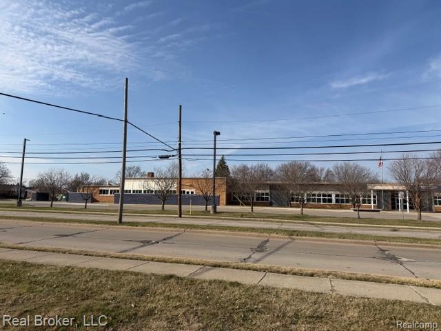 30221 Maplewood Street, Garden City, MI — Photo 27