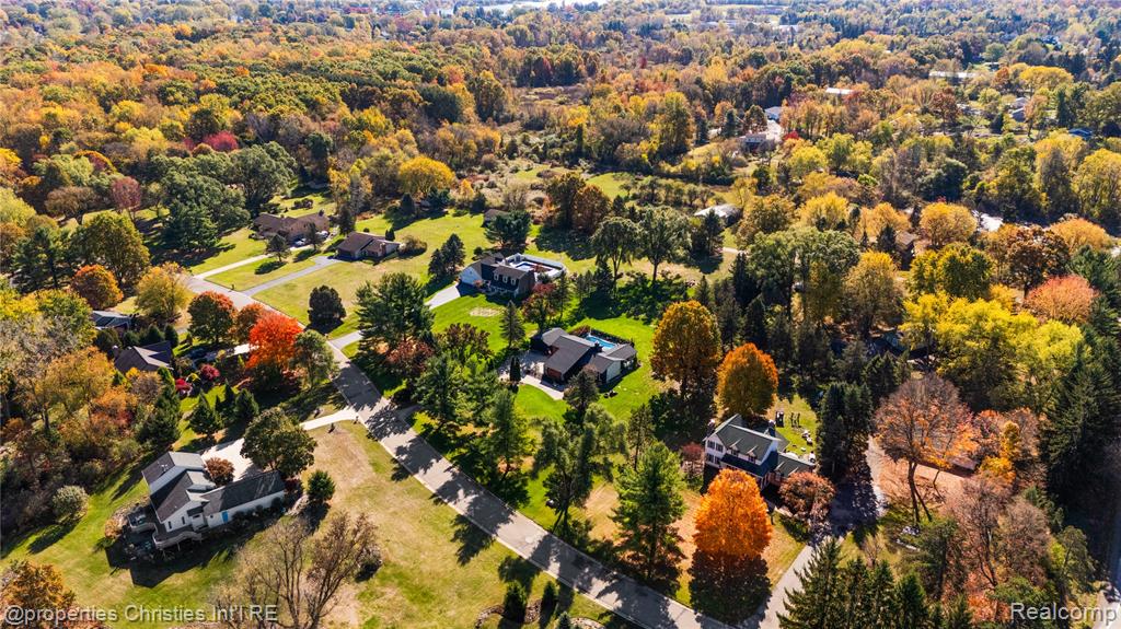 4301 Heatherwood Drive, Milford, MI 48381 — Photo 56
