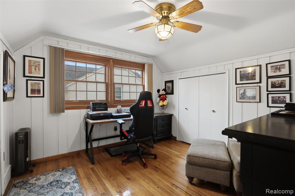 10814 Elgin Avenue, Huntington Woods, MI — Photo 23