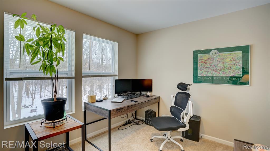 7115 GLENMEADOW Court, Grand Blanc, MI 48439 — Photo 17