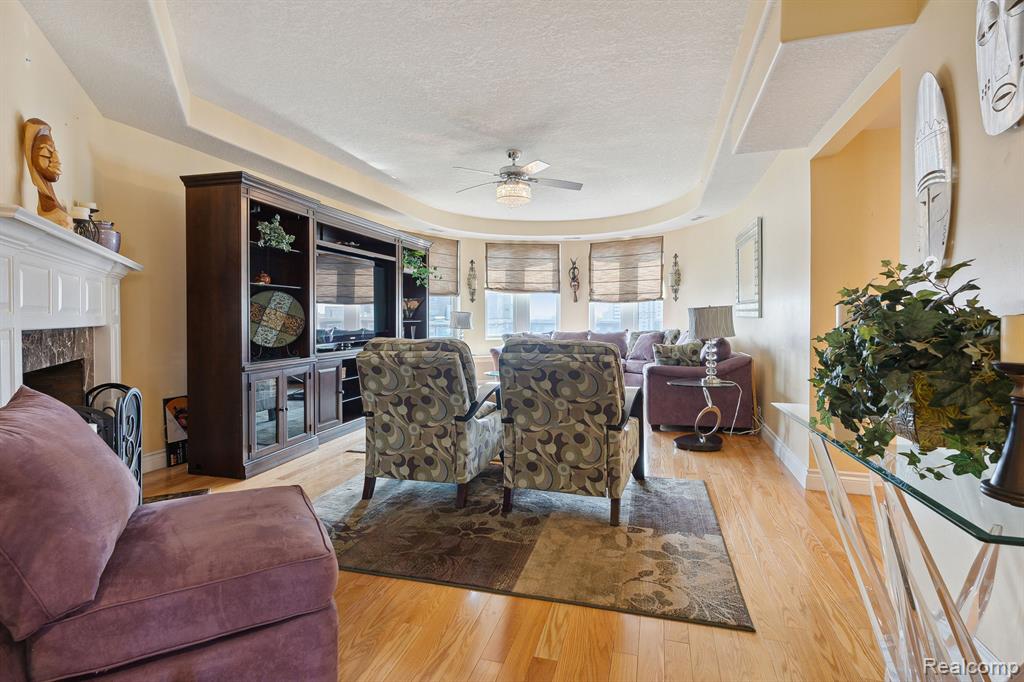 8162 E JEFFERSON Avenue, 7B, Detroit, MI 48214 — Photo 15