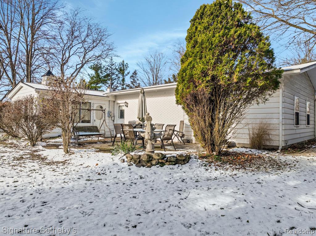 4250 CRESTLINE Drive, Ann Arbor, MI 48103 — Photo 23