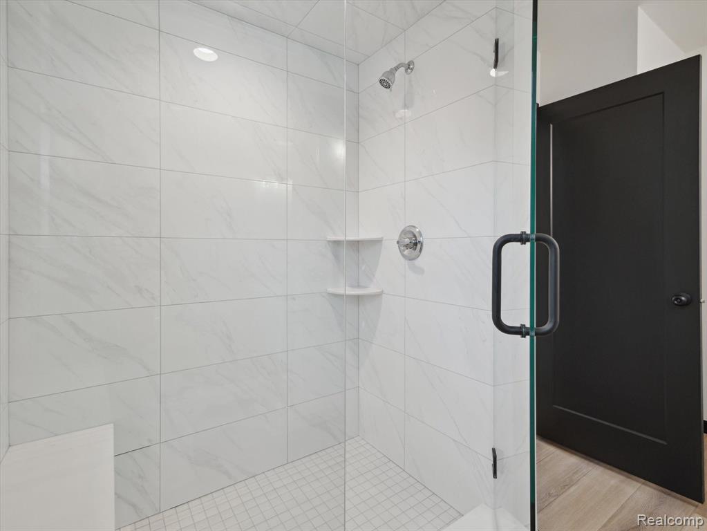 15563 MARILYN Avenue, Plymouth, MI 48170 — Photo 18