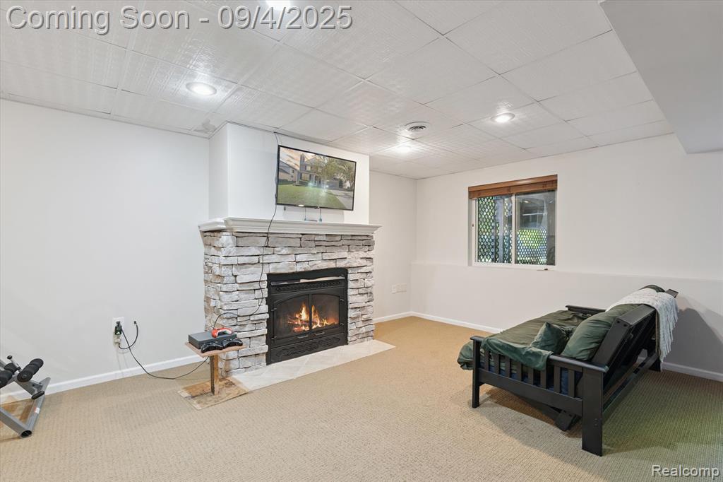 918 E Caroline Street, Fenton, MI 48430 — Photo 30