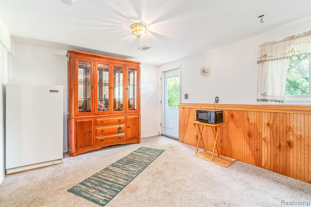 1164 BORGSTROM Avenue, Ypsilanti, MI 48198 — Photo 16