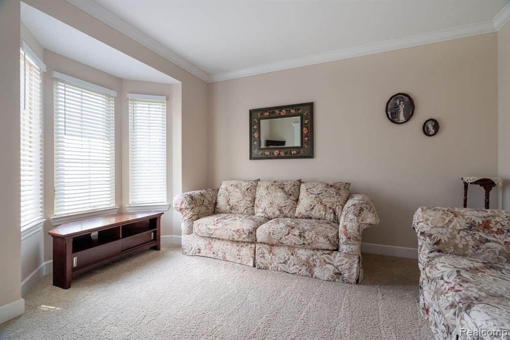 5657 GOLF POINTE Drive, Clarkston, MI 48348 — Photo 19