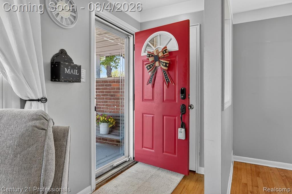 31772 Folkstone Drive, Farmington, MI 48336 — Photo 5