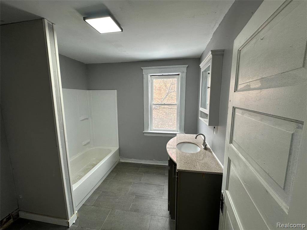 5115 Seyburn Street, Detroit, MI 48213 — Photo 16