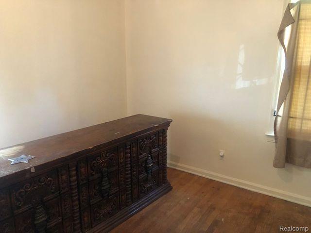 8620 PIERSON Street, Detroit, MI 48228 — Photo 16