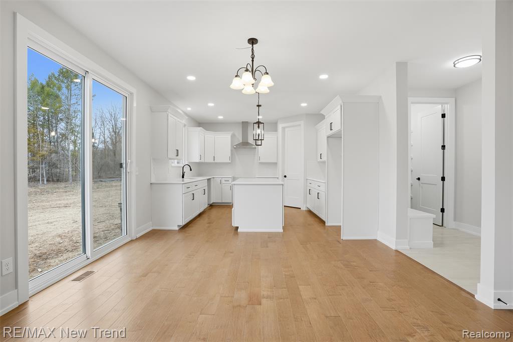 8430 Joseph Street, Commerce Twp, MI 48382 — Photo 14