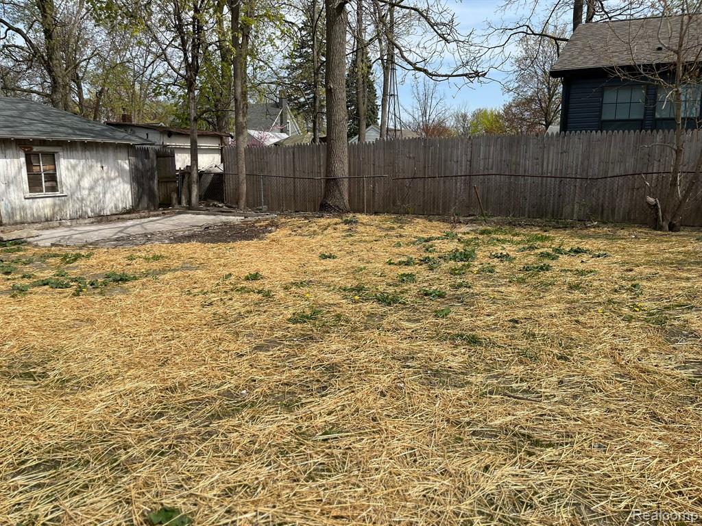 417 E HUNT Street, Adrian, MI 49221 — Photo 34