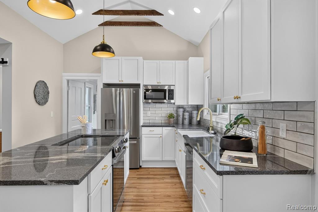 714 Atlantic Street, Milford, MI 48381 — Photo 17