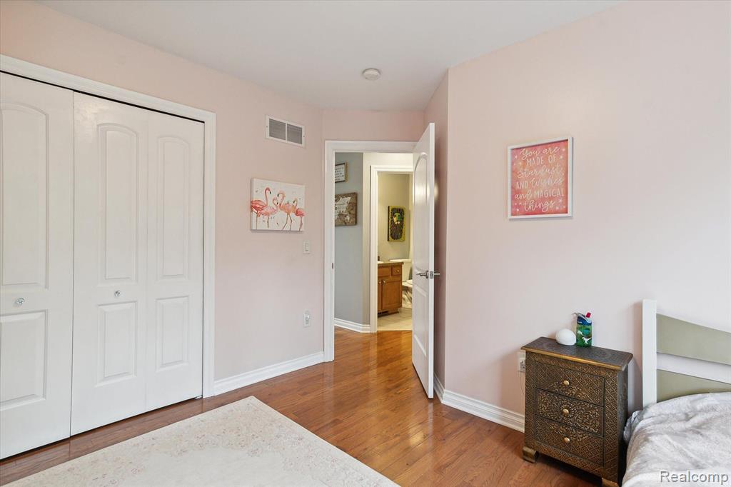 4198 OAK Street, Grand Blanc, MI 48439 — Photo 31