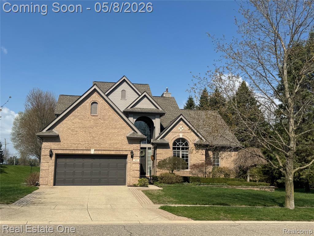419 Roundview Drive, Rochester, MI 48307 — front exterior