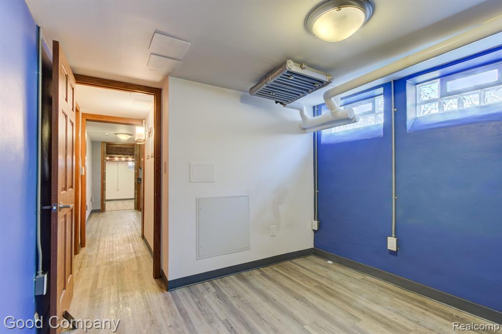 637 S CONNECTICUT Unit 1, Royal Oak, MI 48067 — Photo 21