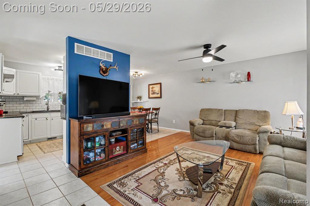 26633 Rialto Street, Madison Heights, MI 48071 — Photo 9