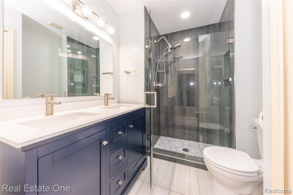 778 S Milford Road, Milford, MI 48381 — Photo 19